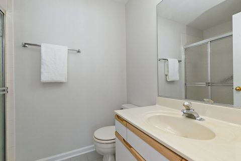 Tiny photo for 989 N Cove Drive #B, Palatine, IL 60067 (MLS # 12593852)