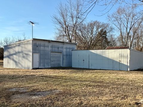 Tiny photo for 809 S Odle Street, West Frankfort, IL 62896 (MLS # 12572905)