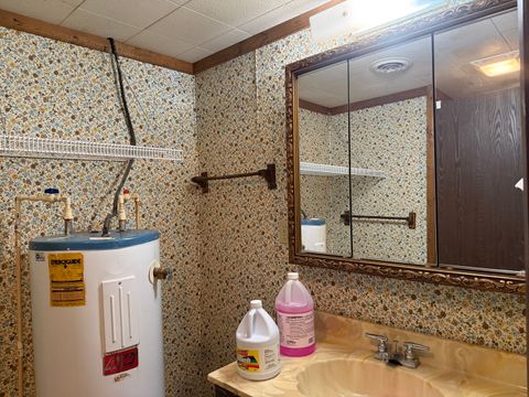 Tiny photo for 809 S Odle Street, West Frankfort, IL 62896 (MLS # 12572905)