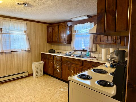 Tiny photo for 809 S Odle Street, West Frankfort, IL 62896 (MLS # 12572905)