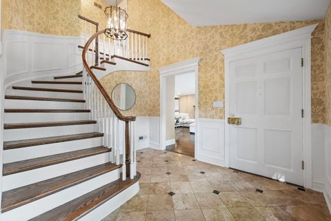 Tiny photo for 250 S Sheridan Road S, Lake Forest, IL 60045 (MLS # 12456054)