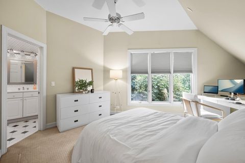 Tiny photo for 250 S Sheridan Road S, Lake Forest, IL 60045 (MLS # 12456054)