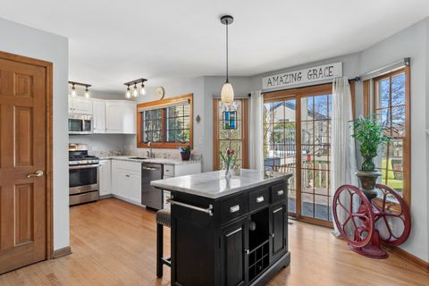 Tiny photo for 2102 BROOKSIDE Lane, Aurora, IL 60502 (MLS # 12599462)