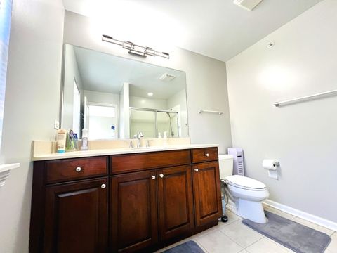 Tiny photo for 2585 Waterbury Lane, Buffalo Grove, IL 60089 (MLS # 12630209)