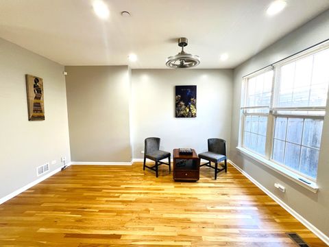 Tiny photo for 2585 Waterbury Lane, Buffalo Grove, IL 60089 (MLS # 12630209)