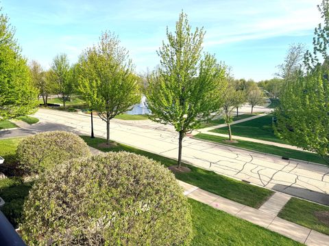 Tiny photo for 2585 Waterbury Lane, Buffalo Grove, IL 60089 (MLS # 12630209)