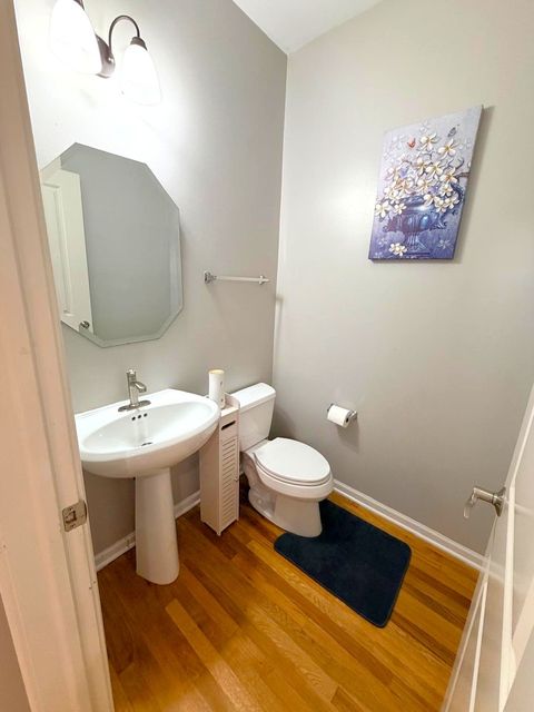 Tiny photo for 2585 Waterbury Lane, Buffalo Grove, IL 60089 (MLS # 12630209)