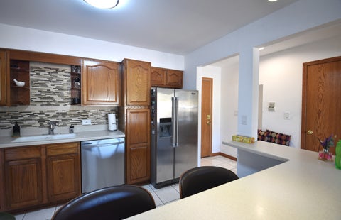 Tiny photo for 6550 W GUNNISON Street #305, Harwood Heights, IL 60706 (MLS # 12788362)