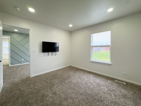 Tiny photo for Elgin, IL 60124 (MLS # 12520566)