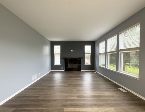 Tiny photo for Elgin, IL 60124 (MLS # 12520566)