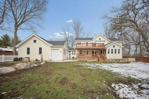 Tiny photo for 215 E Pine Avenue, Roselle, IL 60172 (MLS # 12565985)