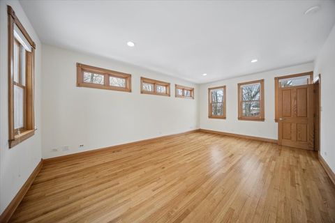 Tiny photo for 215 E Pine Avenue, Roselle, IL 60172 (MLS # 12565985)