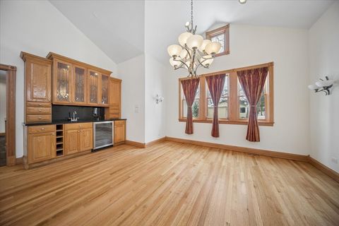 Tiny photo for 215 E Pine Avenue, Roselle, IL 60172 (MLS # 12565985)