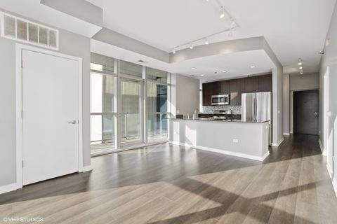 Tiny photo for 303 W OHIO Street #3206, Chicago, IL 60654 (MLS # 12509782)