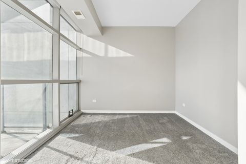 Tiny photo for 303 W OHIO Street #3206, Chicago, IL 60654 (MLS # 12509782)