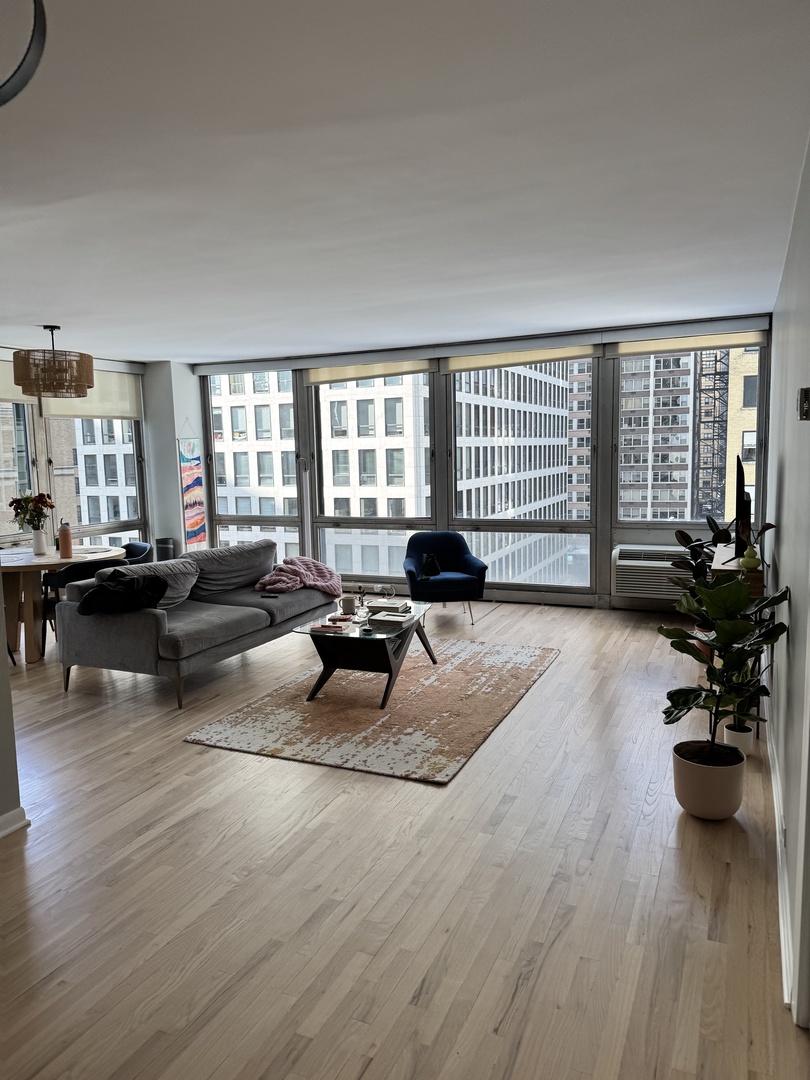 880 N LAKE SHORE Drive 6H