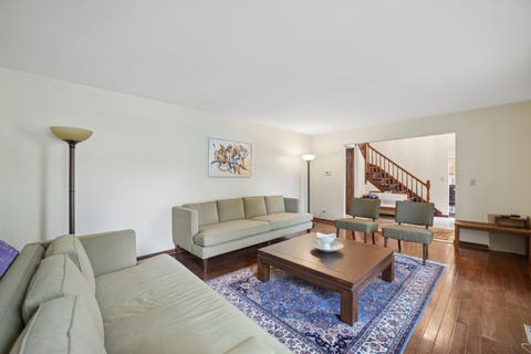 Tiny photo for 837 Heatherstone Drive, Schaumburg, IL 60173 (MLS # 12737657)