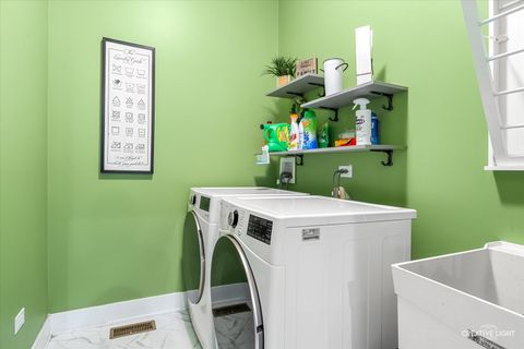 Tiny photo for 3556 Crosswater Court, Elgin, IL 60124 (MLS # 12618680)