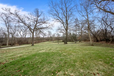 Tiny photo for 32981 N River Road, Libertyville, IL 60048 (MLS # 12556308)
