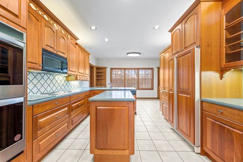 Tiny photo for 32981 N River Road, Libertyville, IL 60048 (MLS # 12556308)