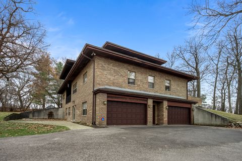Tiny photo for 32981 N River Road, Libertyville, IL 60048 (MLS # 12556308)