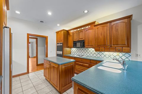 Tiny photo for 32981 N River Road, Libertyville, IL 60048 (MLS # 12556308)