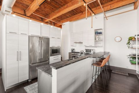 Tiny photo for 1751 N Western Avenue #304, Chicago, IL 60647 (MLS # 12539469)