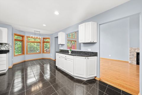 Tiny photo for 7124 168th Street, Tinley Park, IL 60477 (MLS # 12501399)