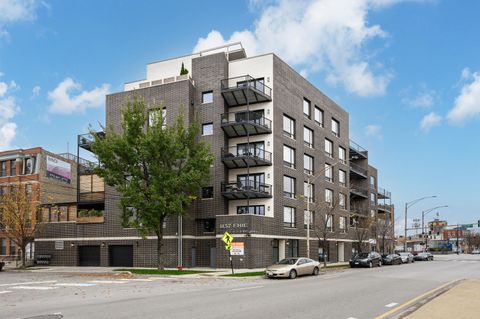 1157 W Erie Street 6PH Chicago IL 60642
