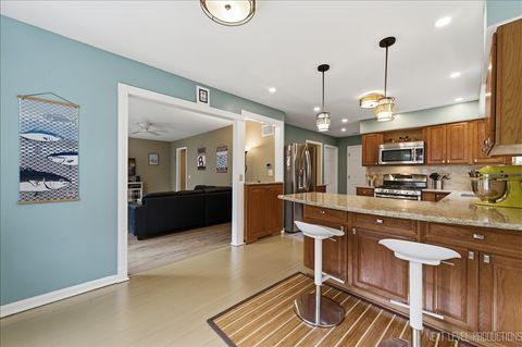 Tiny photo for 635 Kingsbury Court, Batavia, IL 60510 (MLS # 12601197)