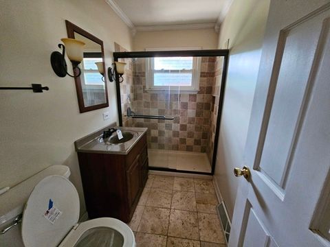 Tiny photo for 1004 Jenkisson Avenue, Lake Bluff, IL 60044 (MLS # 12458566)