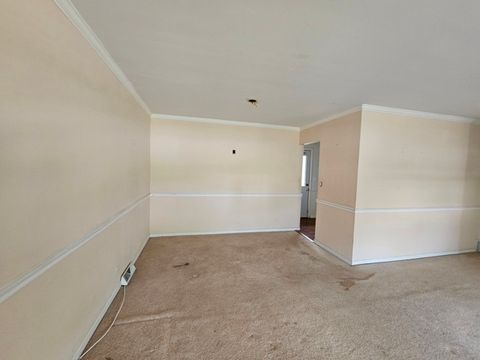 Tiny photo for 1004 Jenkisson Avenue, Lake Bluff, IL 60044 (MLS # 12458566)