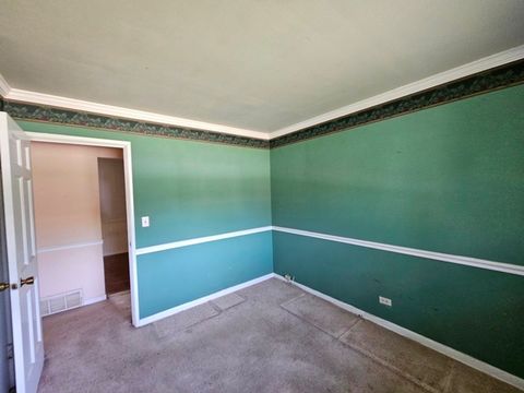 Tiny photo for 1004 Jenkisson Avenue, Lake Bluff, IL 60044 (MLS # 12458566)