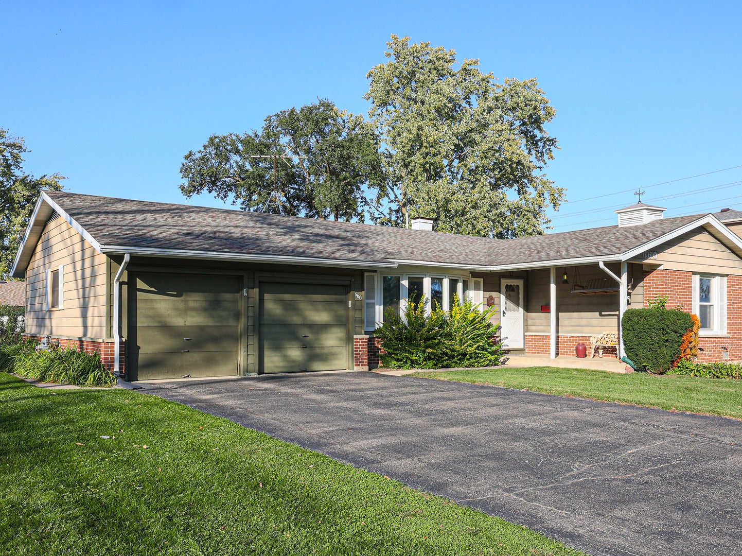 660 Magnolia Lane