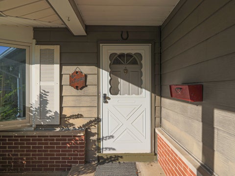 Tiny photo for 660 Magnolia Lane, Elk Grove Village, IL 60007 (MLS # 12793692)