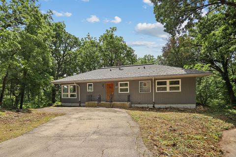 Tiny photo for 17365 W 135th Street, Lockport, IL 60441 (MLS # 12448944)