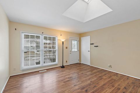 Tiny photo for 213 Villa Road, Streamwood, IL 60107 (MLS # 12595348)