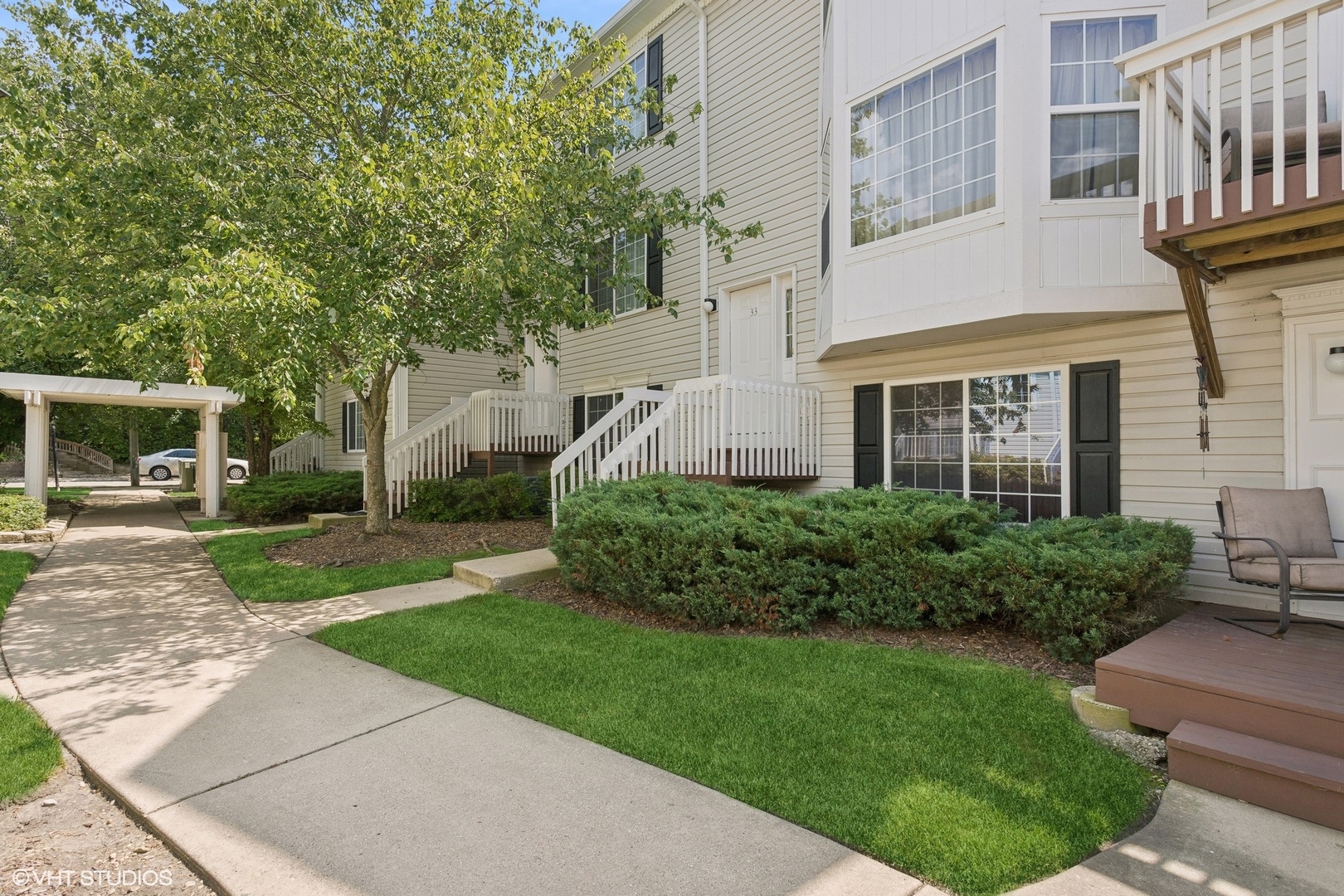 33 S Treehouse Lane