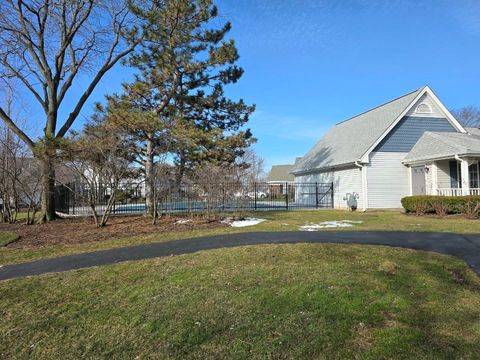 Tiny photo for 1914 Quaker Hollow Lane, Streamwood, IL 60107 (MLS # 12603046)