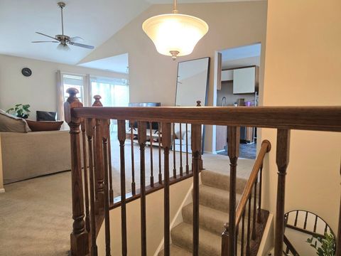 Tiny photo for 1914 Quaker Hollow Lane, Streamwood, IL 60107 (MLS # 12603046)