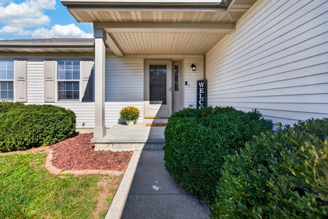 Tiny photo for 103 Merganser Court, Downs, IL 61736 (MLS # 12792586)