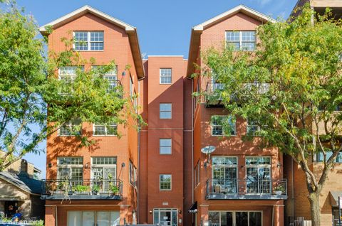 Photo of 2222 W ARMITAGE Avenue #2E, Chicago, IL 60647 (MLS # 12617551)