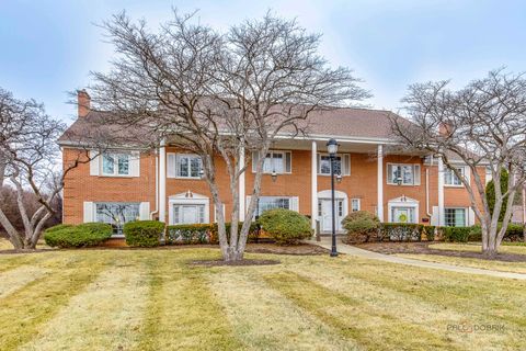 Tiny photo for 2 N Tower Road, Oak Brook, IL 60523 (MLS # 12622484)