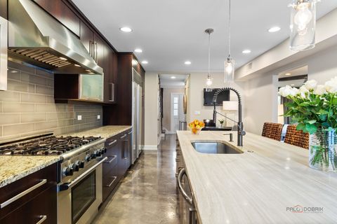 Tiny photo for 2 N Tower Road, Oak Brook, IL 60523 (MLS # 12622484)