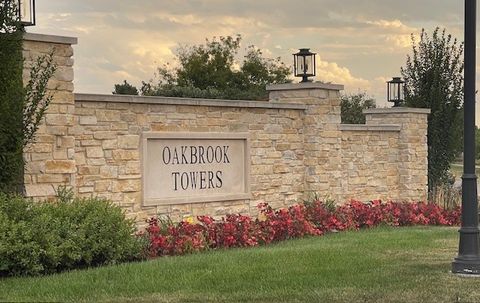 Tiny photo for 2 N Tower Road, Oak Brook, IL 60523 (MLS # 12622484)