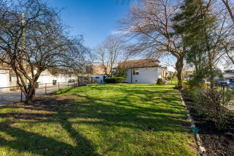 Tiny photo for 2629 N 77th Court, Elmwood Park, IL 60707 (MLS # 12635313)