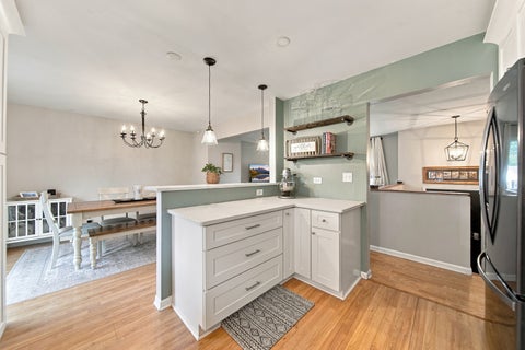 Tiny photo for 204 Wander Way, Lake In The Hills, IL 60156 (MLS # 12762115)