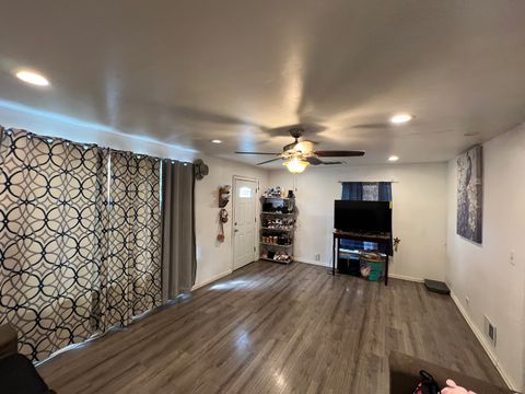 Tiny photo for 2050 W 52nd Street, Chicago, IL 60609 (MLS # 12505367)