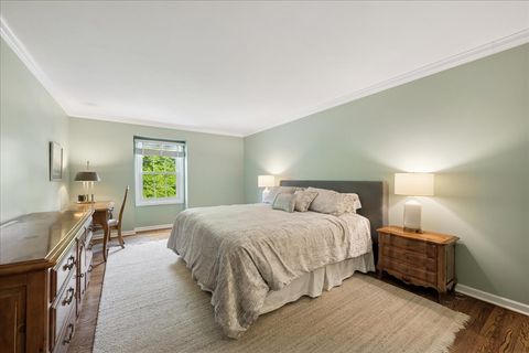 Tiny photo for 3829 Eastwind Court, Northbrook, IL 60062 (MLS # 12478523)