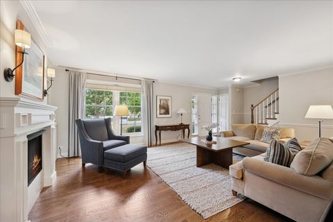 Tiny photo for 3829 Eastwind Court, Northbrook, IL 60062 (MLS # 12478523)